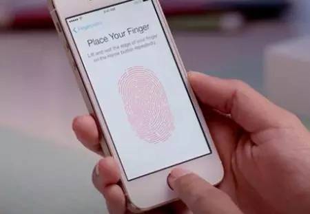 公安提醒:最新骗局,手机这个功能可能会造成不用密码也能把钱盗走!